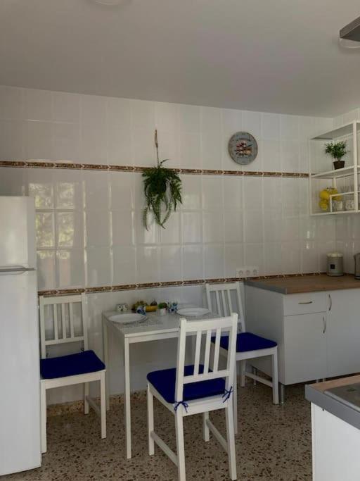 Casa Con Piscina Apartment กัลเป ภายนอก รูปภาพ