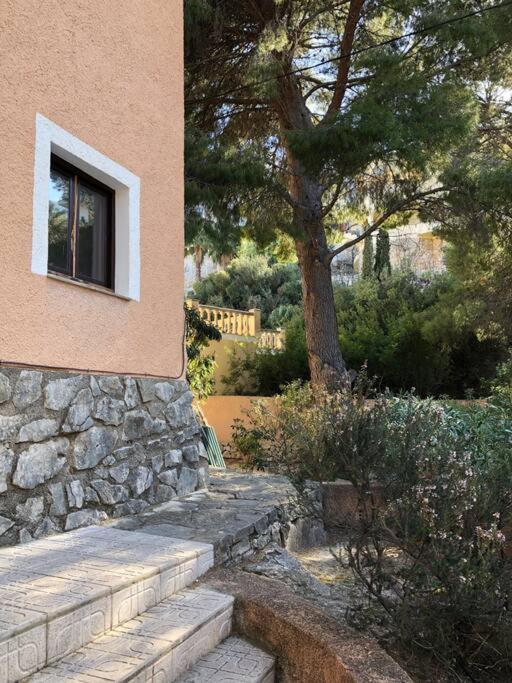 Casa Con Piscina Apartment กัลเป ภายนอก รูปภาพ